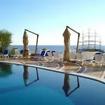 Hotel Giardino Sul Mare 3*