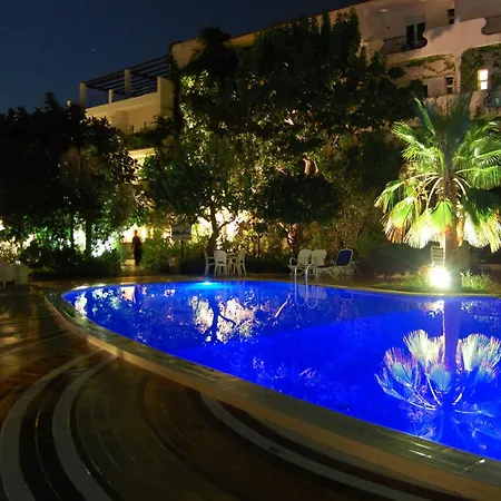 Hotell Giardino Sul Mare 3*