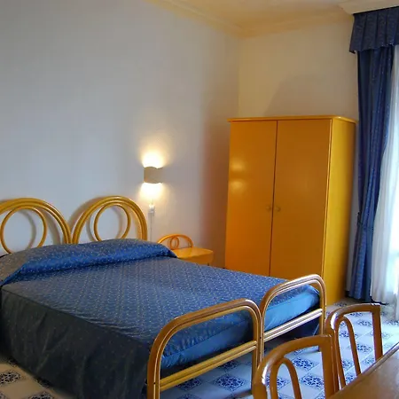 Giardino Sul Mare 3*